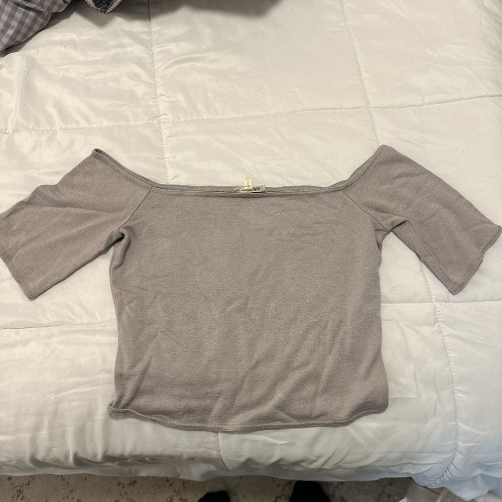 ✨Aritzia Crop Top